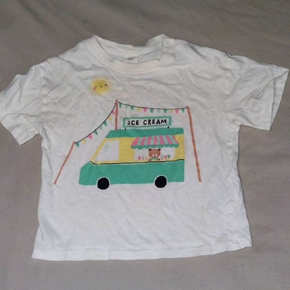 H&M White Short Sleeve Tee with Playful Illustrations 18M